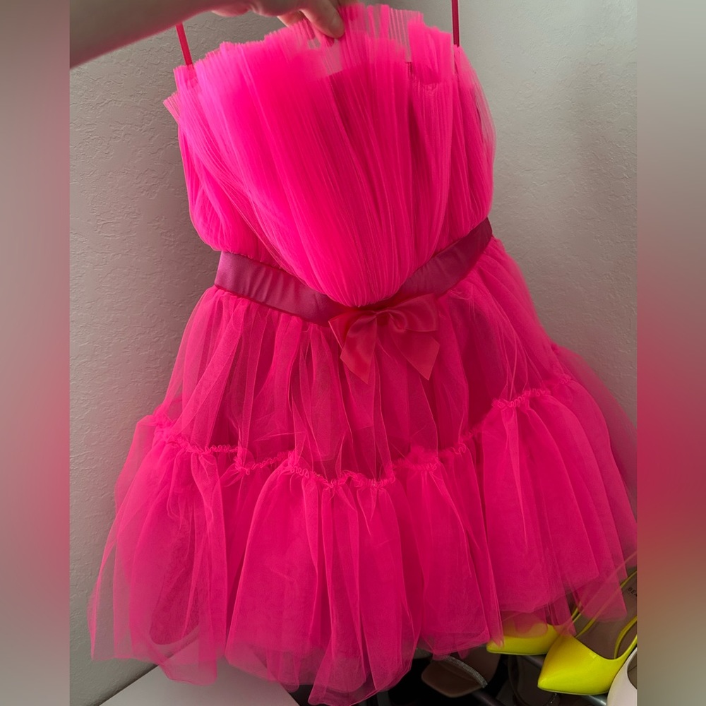 Puffy pink dress